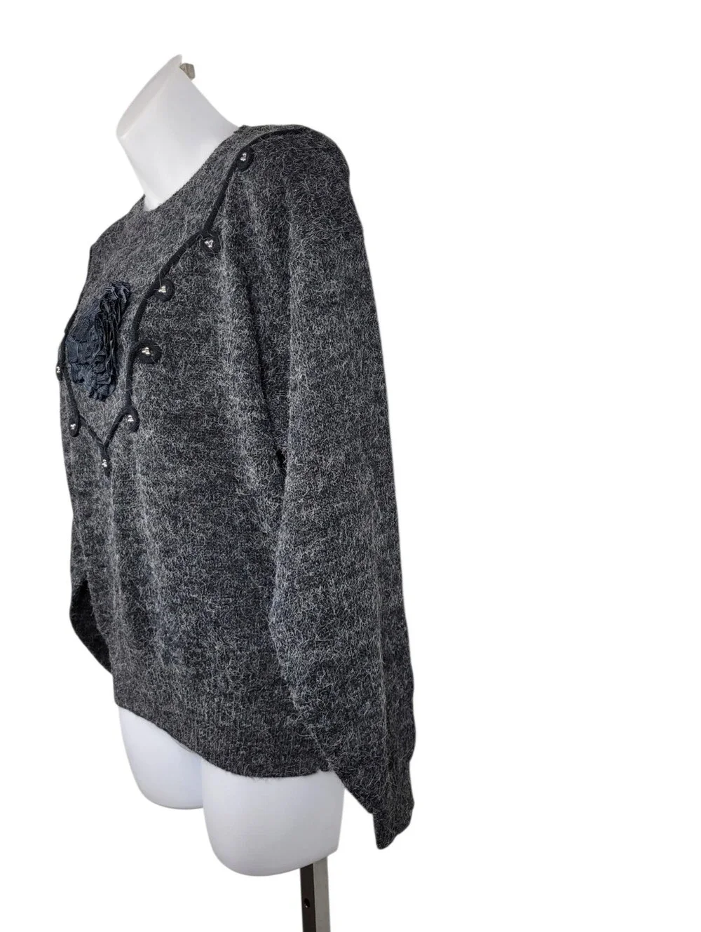 Vintage Marella Grey & Black Flower Sweater Top Size: Large - Picture 3 of 10